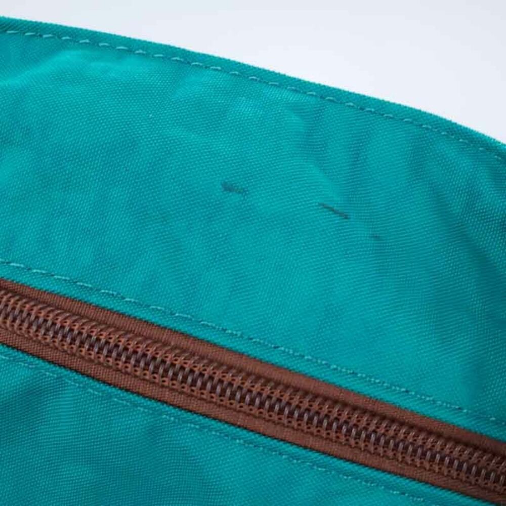 NEW Most Wanted USA Water-Resistant Nylon Tote Bag - Picture 3 of 7
